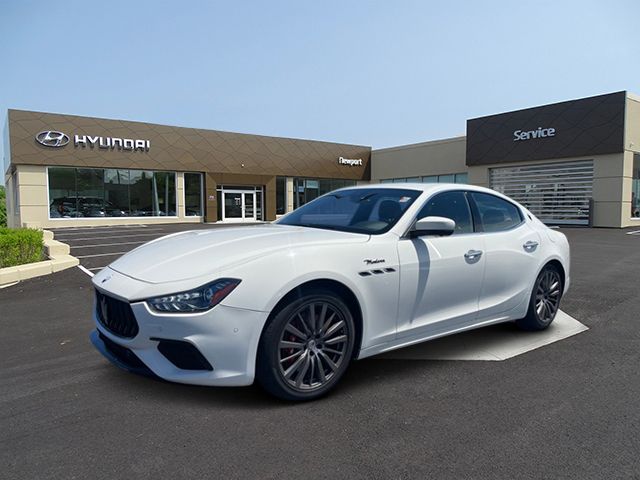 2022 Maserati Ghibli Modena Q4