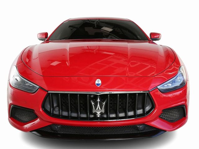 2022 Maserati Ghibli F Tributo Q4