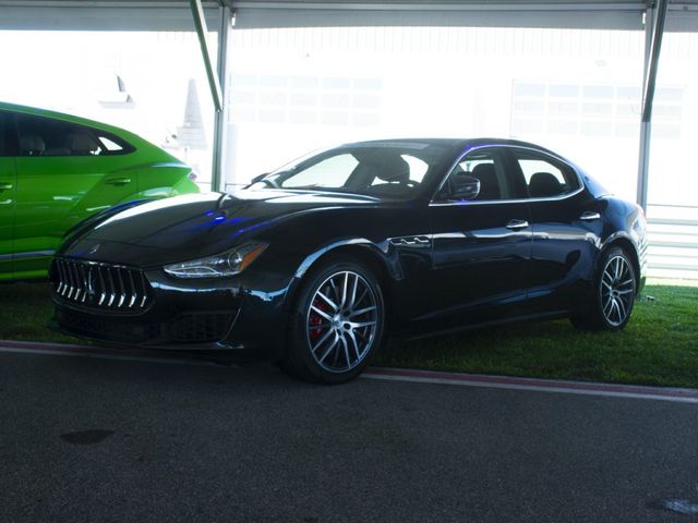 2022 Maserati Ghibli F Tributo Q4