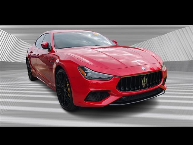 2022 Maserati Ghibli F Tributo Q4