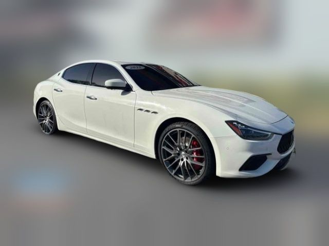 2022 Maserati Ghibli Modena