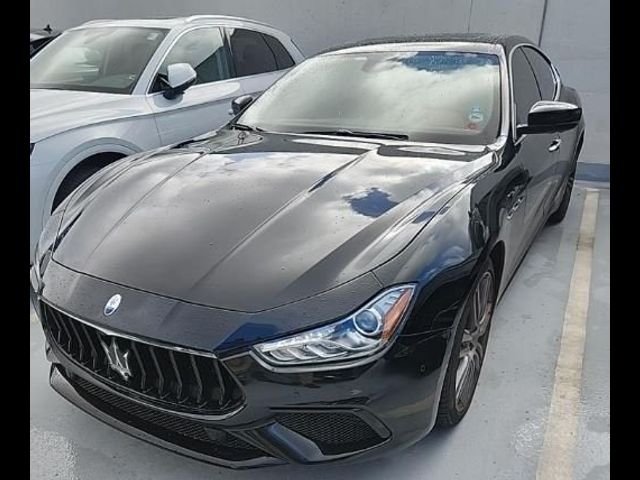 2022 Maserati Ghibli Modena