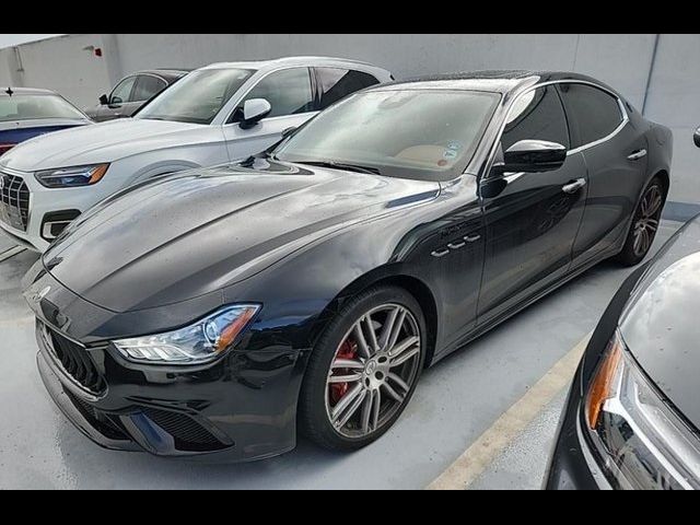 2022 Maserati Ghibli Modena