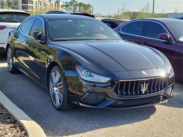 2022 Maserati Ghibli Modena