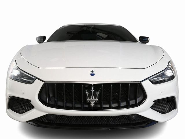 2022 Maserati Ghibli Modena