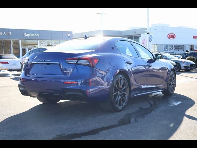 2022 Maserati Ghibli Modena