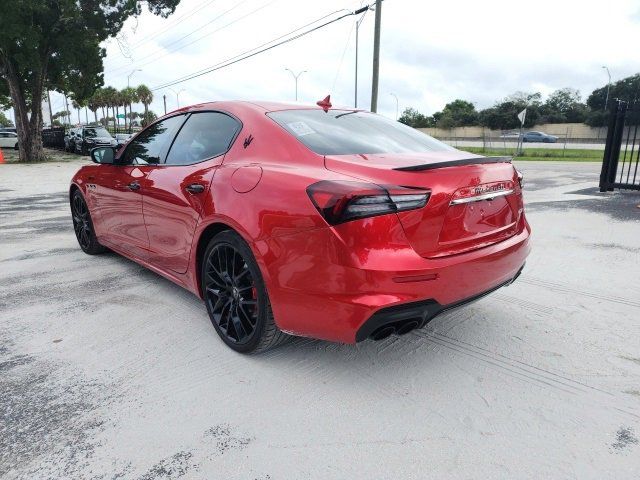 2022 Maserati Ghibli Modena