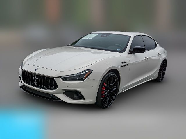 2022 Maserati Ghibli Modena