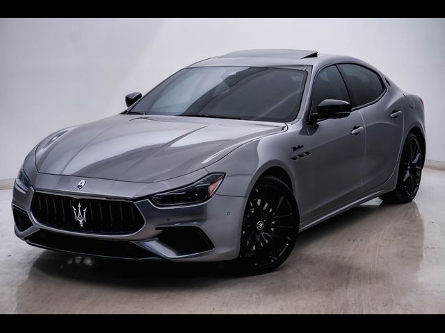 2022 Maserati Ghibli Modena