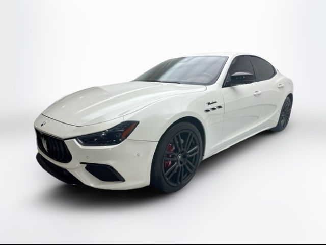 2022 Maserati Ghibli Modena