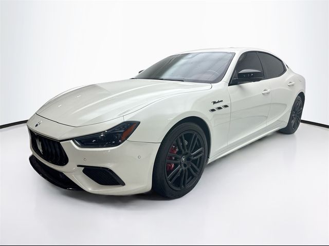 2022 Maserati Ghibli Modena