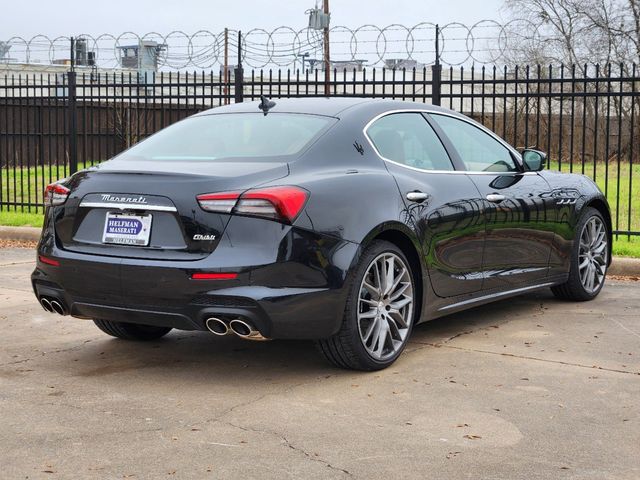 2022 Maserati Ghibli Modena