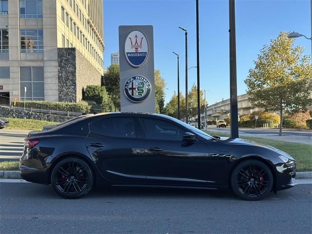 2022 Maserati Ghibli Modena