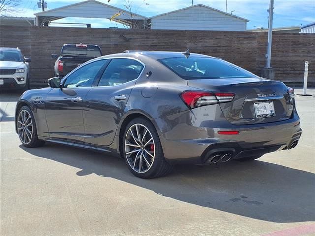 2022 Maserati Ghibli Modena