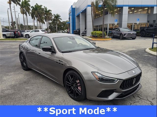 2022 Maserati Ghibli Modena