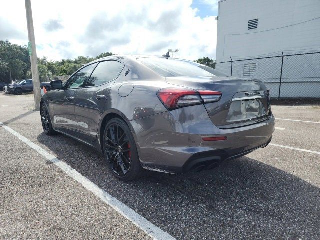 2022 Maserati Ghibli Modena