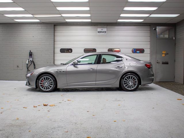 2022 Maserati Ghibli Modena