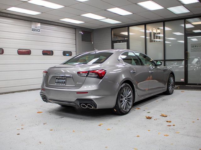 2022 Maserati Ghibli Modena