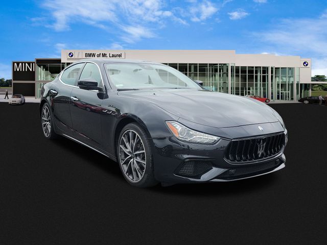 2022 Maserati Ghibli Modena Q4