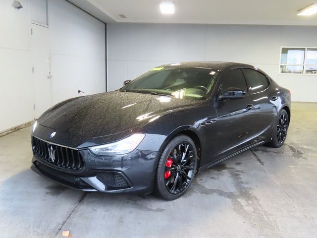 2022 Maserati Ghibli Modena Q4