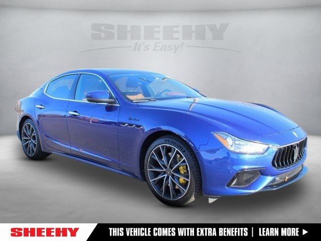 2022 Maserati Ghibli Modena Q4