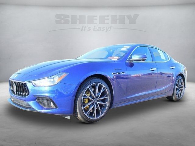 2022 Maserati Ghibli Modena Q4