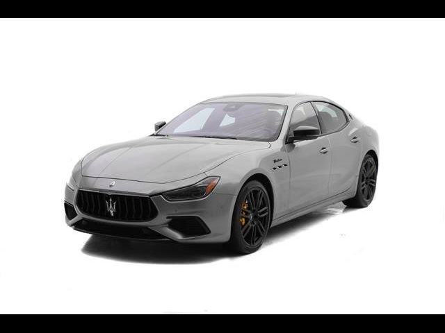 2022 Maserati Ghibli Modena Q4