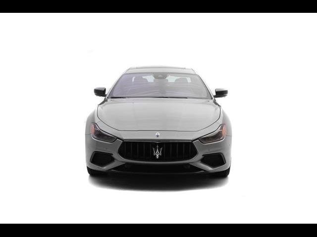 2022 Maserati Ghibli Modena Q4