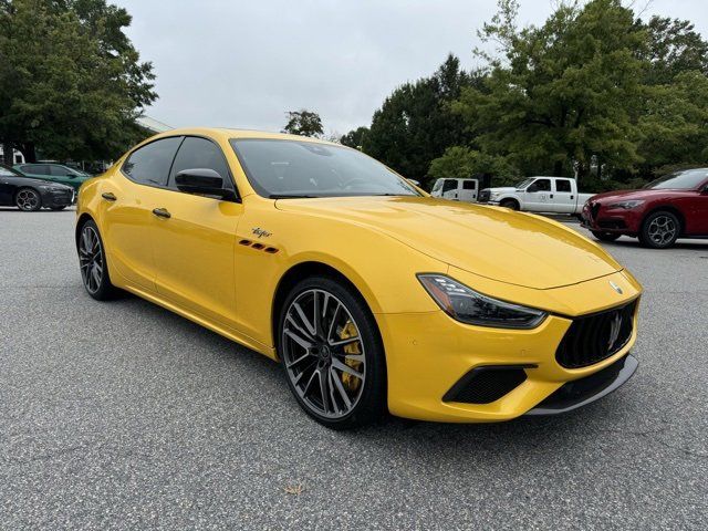 2022 Maserati Ghibli Trofeo