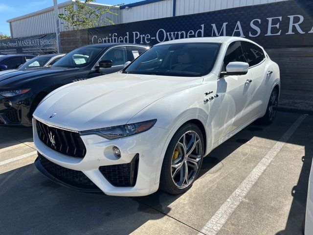 2022 Maserati Levante Modena