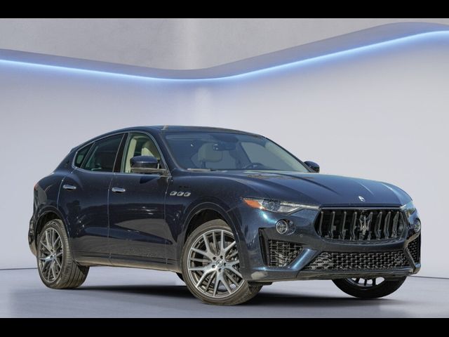 2022 Maserati Levante Modena