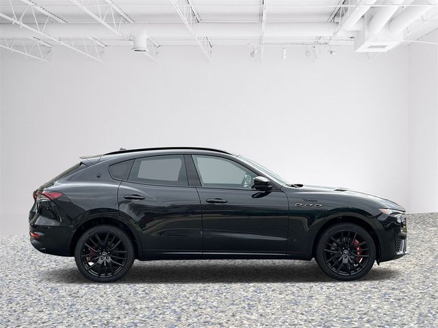 2022 Maserati Levante Modena