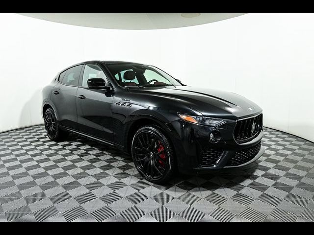 2022 Maserati Levante Modena