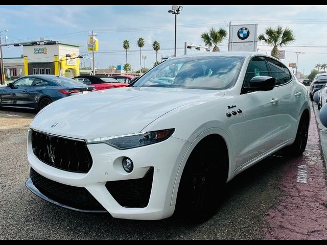 2022 Maserati Levante Modena