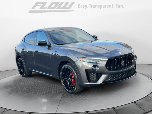 2022 Maserati Levante Modena