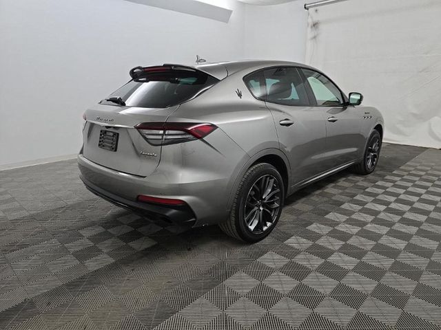 2022 Maserati Levante Modena