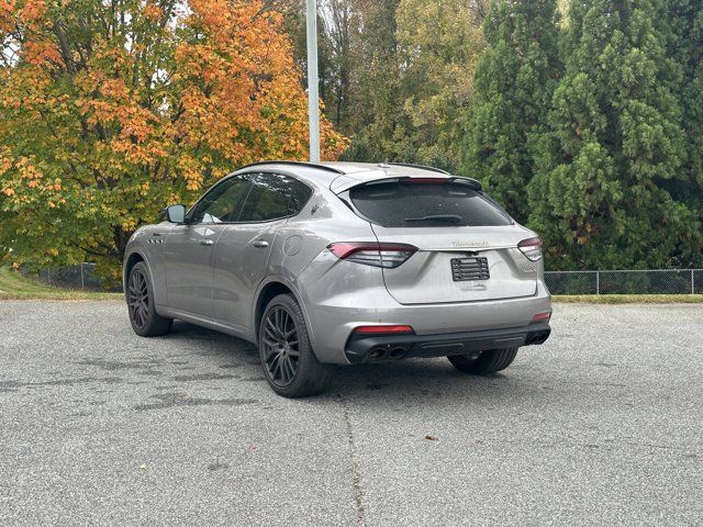 2022 Maserati Levante Modena