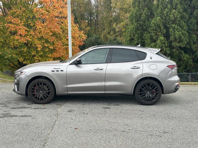 2022 Maserati Levante Modena