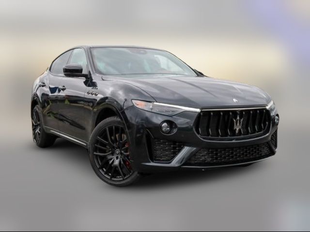 2022 Maserati Levante Modena