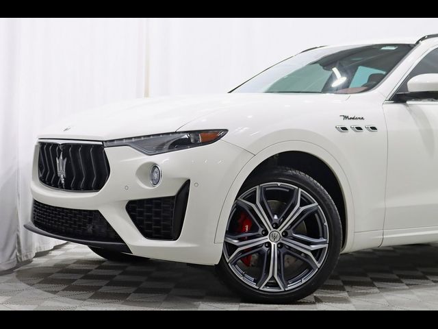 2022 Maserati Levante Modena