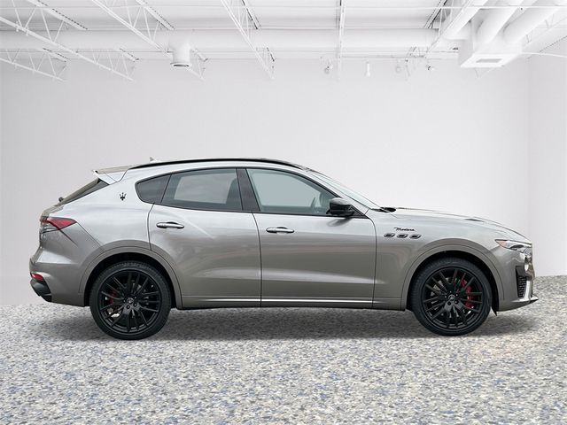 2022 Maserati Levante Modena