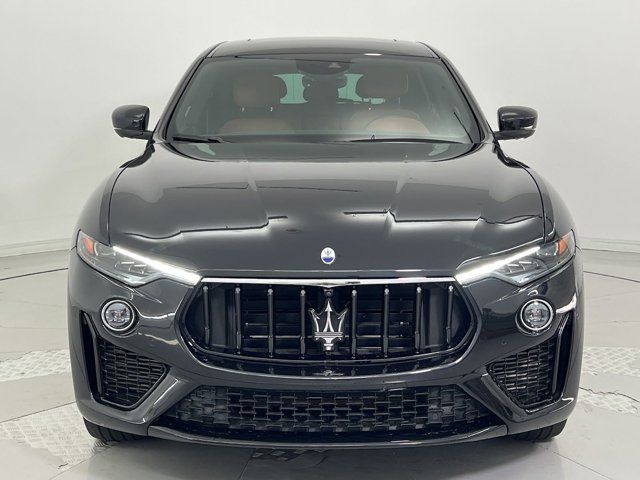 2022 Maserati Levante Modena