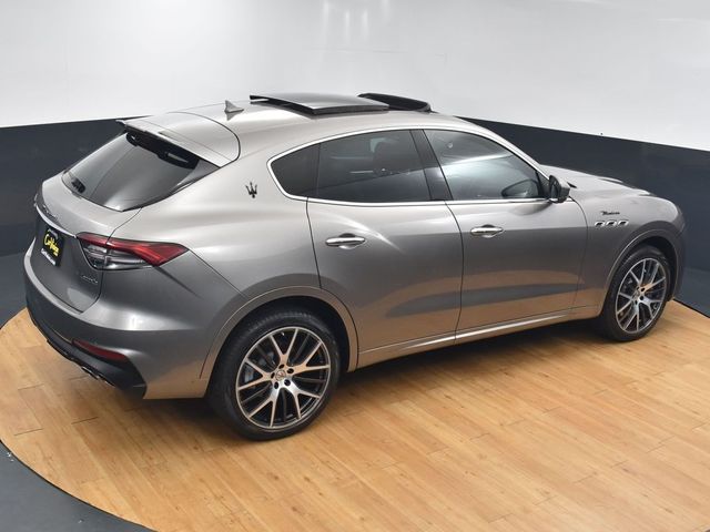 2022 Maserati Levante Modena