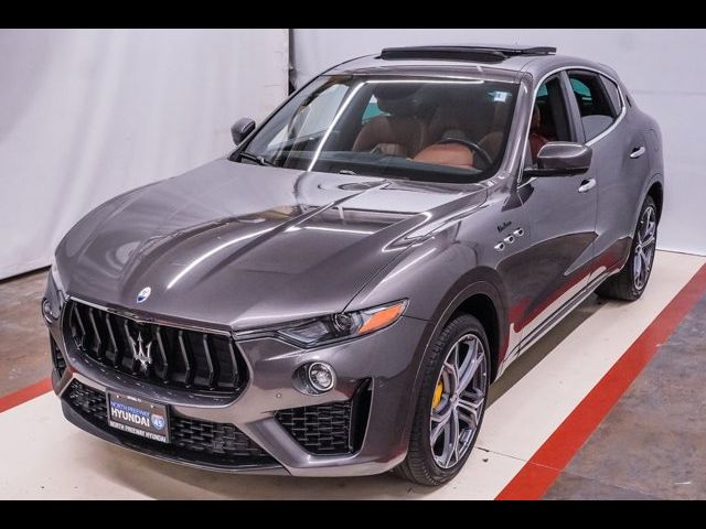 2022 Maserati Levante Modena