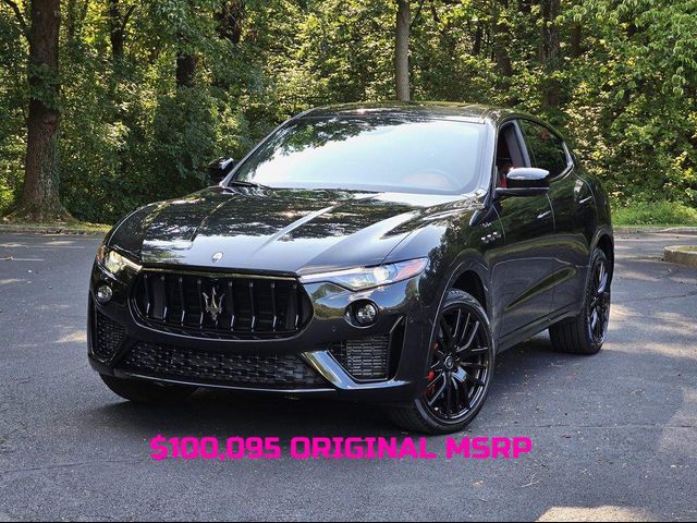 2022 Maserati Levante Modena