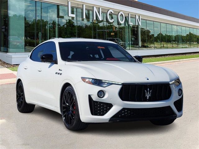 2022 Maserati Levante Modena