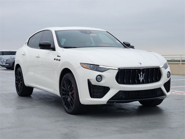 2022 Maserati Levante Modena