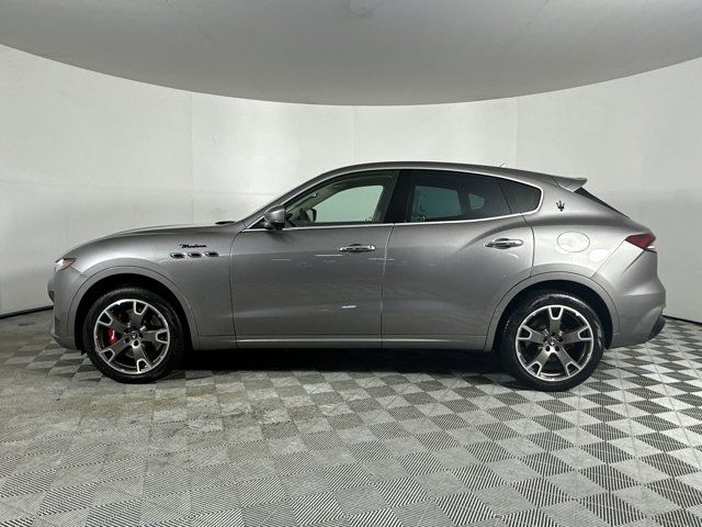 2022 Maserati Levante Modena