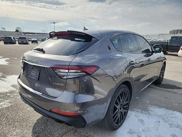 2022 Maserati Levante Modena