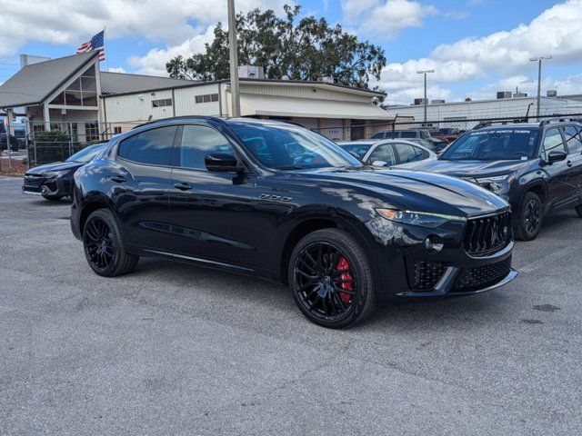 2022 Maserati Levante Modena